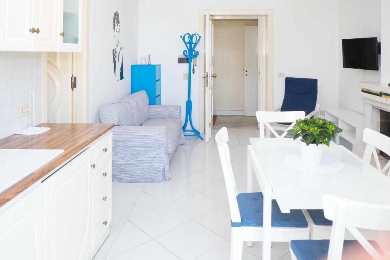 "White Mermaid" - Sorrento Downtown Sea View Apartment Eksteriør billede